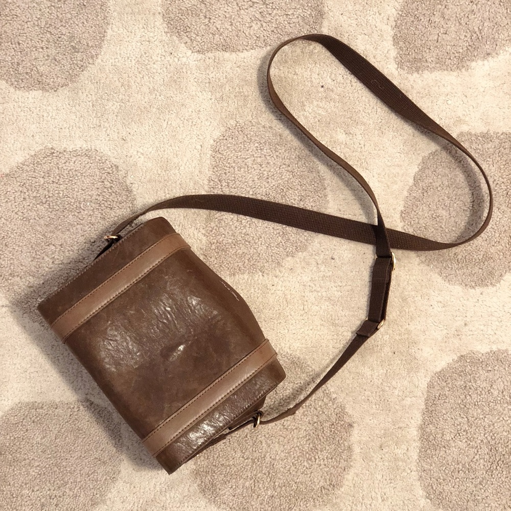 Rectangular Camera Bag - Picture 2 of 3